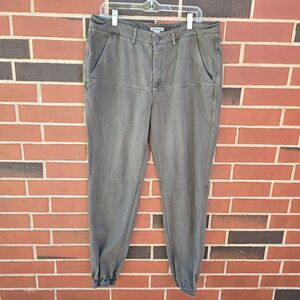 32 Bar Blues Pants  Mens 36x31 Green Denim Pockets Cotton Outdoor Work Elastic